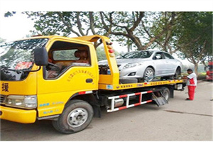 新江湾城附近24小时汽车拖车服务热线