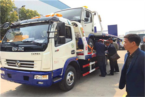 新江湾城汽车道路救援拖车价格